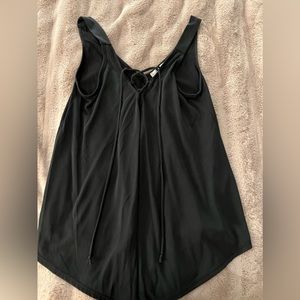 Women’s moa moa black v neck tie dressy tank